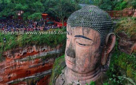 乐山大佛不能拜的原因,跟它是空心佛有关