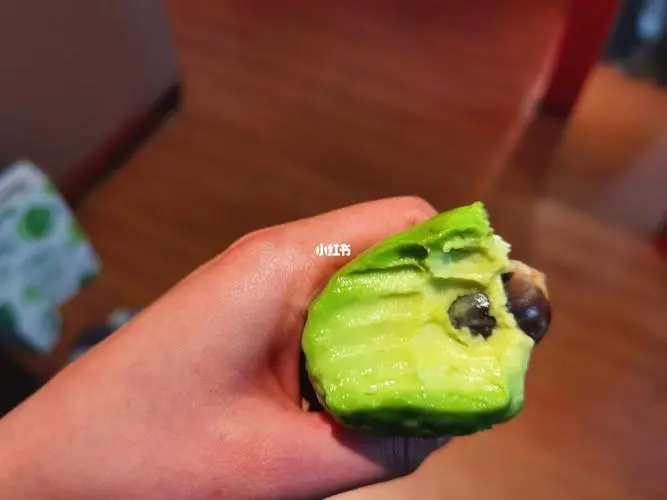 张柏芝每天一个牛油果,皮肤变的光滑又细腻