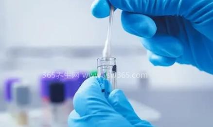 核酸检测前不要做三件事,戴口罩一米间隔做完不停留
