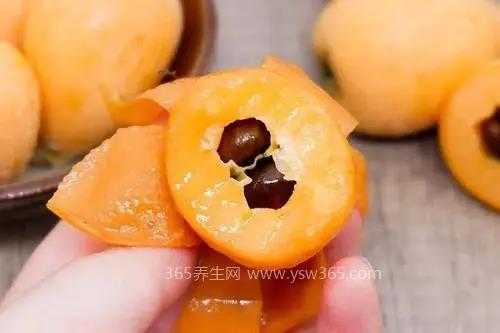 6种水果止咳化痰,鸭梨/枇杷/甘蔗/柿子/杏/红心柚