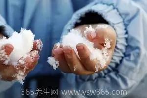 人造雪有毒吗,没有毒(但是也不能吃哦)