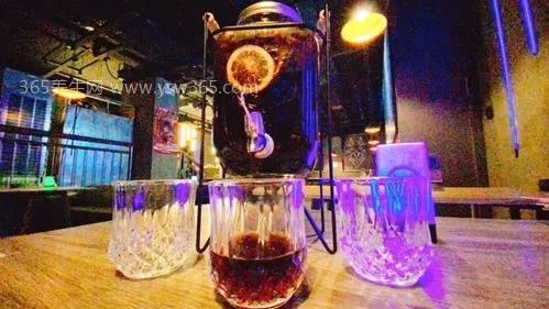 可乐桶里面是什么酒,威士忌(世界闻名的烈酒)