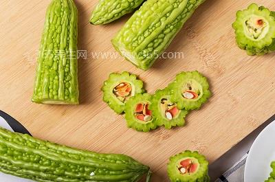 血糖高能吃食物一览表,苦瓜/黄瓜/黑木耳都可以吃