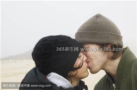 男生接吻后突然抱紧是为什么,控制不住自己/欲望驱使