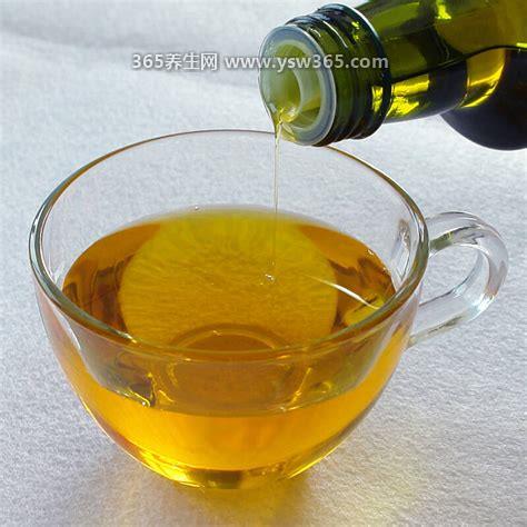 麻油是什么油,就是香油(主要材料就是芝麻压榨出来的)