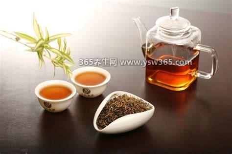 高血压最怕三种茶,莲心茶/菊花茶/松针茶(不要喝浓茶和酥油茶)