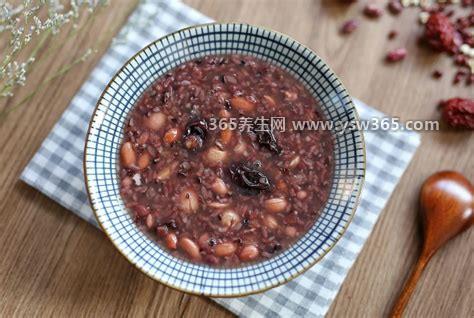 八宝粥怎么煮烂得快又粘稠好吃,需要把食材泡好(泡为8-10小时)