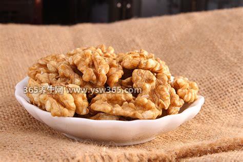 咳嗽吃什么食物好得最快最有效偏方,冰糖炖梨可以清肺化痰