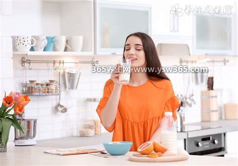 晚上喝牛奶好不好,睡前喝牛奶很好/有很好的助眠作用