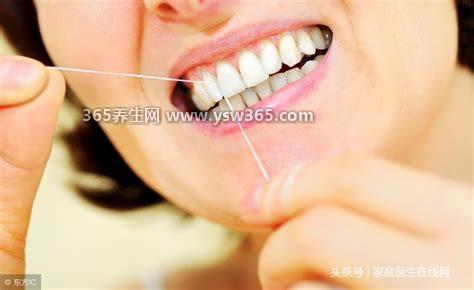 牙龈萎缩怎么办教你一招自愈,用盐水漱口能缓解牙龈萎缩