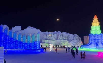 2025年哈尔滨冰雪大世界是不是全天开放