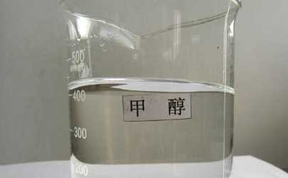 甲醇喝下去马上有反应吗